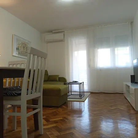 Parkside Apartment